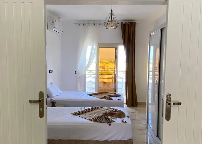 Royal Sea View Apartman