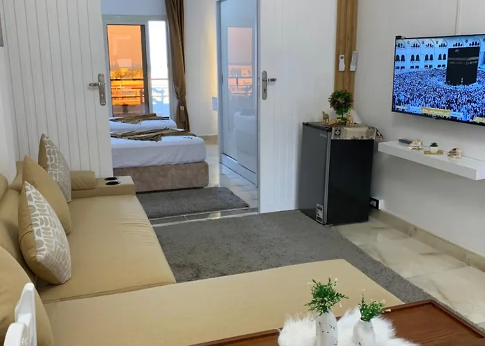Royal Sea View Apartman *